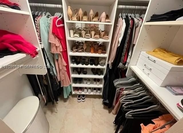 Real estate property located at 3625 Country Club Dr #704, Miami-dade, Aventura Eldorado Condo, Aventura, FL