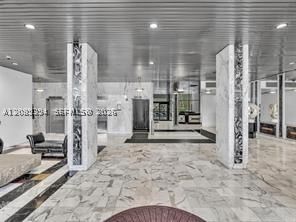 Real estate property located at 3625 Country Club Dr #704, Miami-dade, Aventura Eldorado Condo, Aventura, FL
