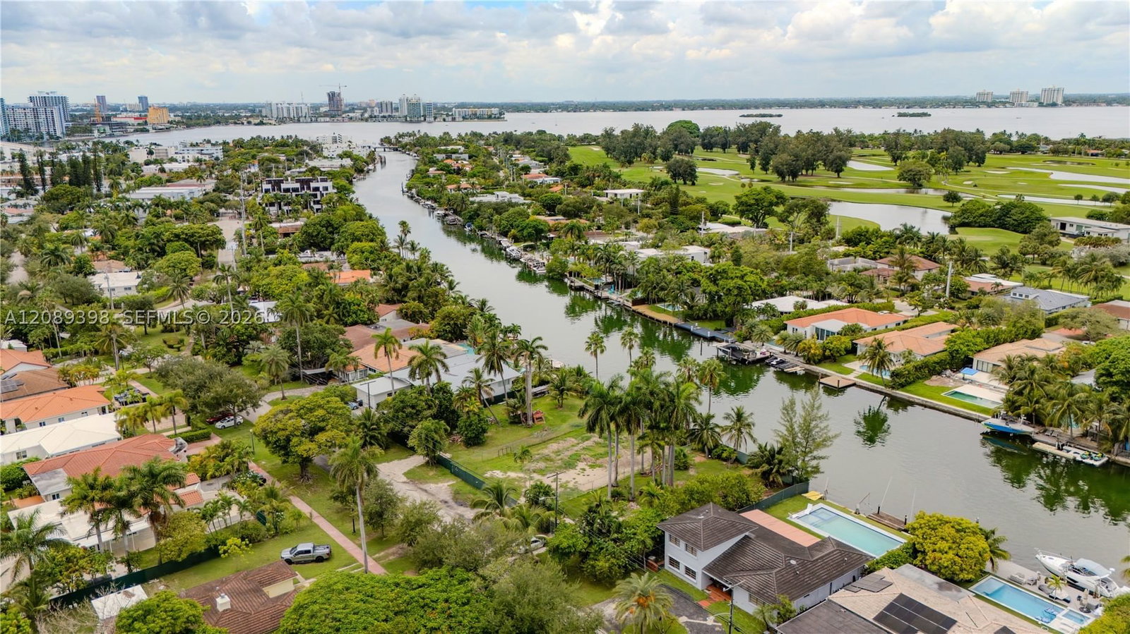 Real estate property located at 1415 Marseille Dr, Miami-dade, Normandy Waterway Sub, Miami Beach, FL