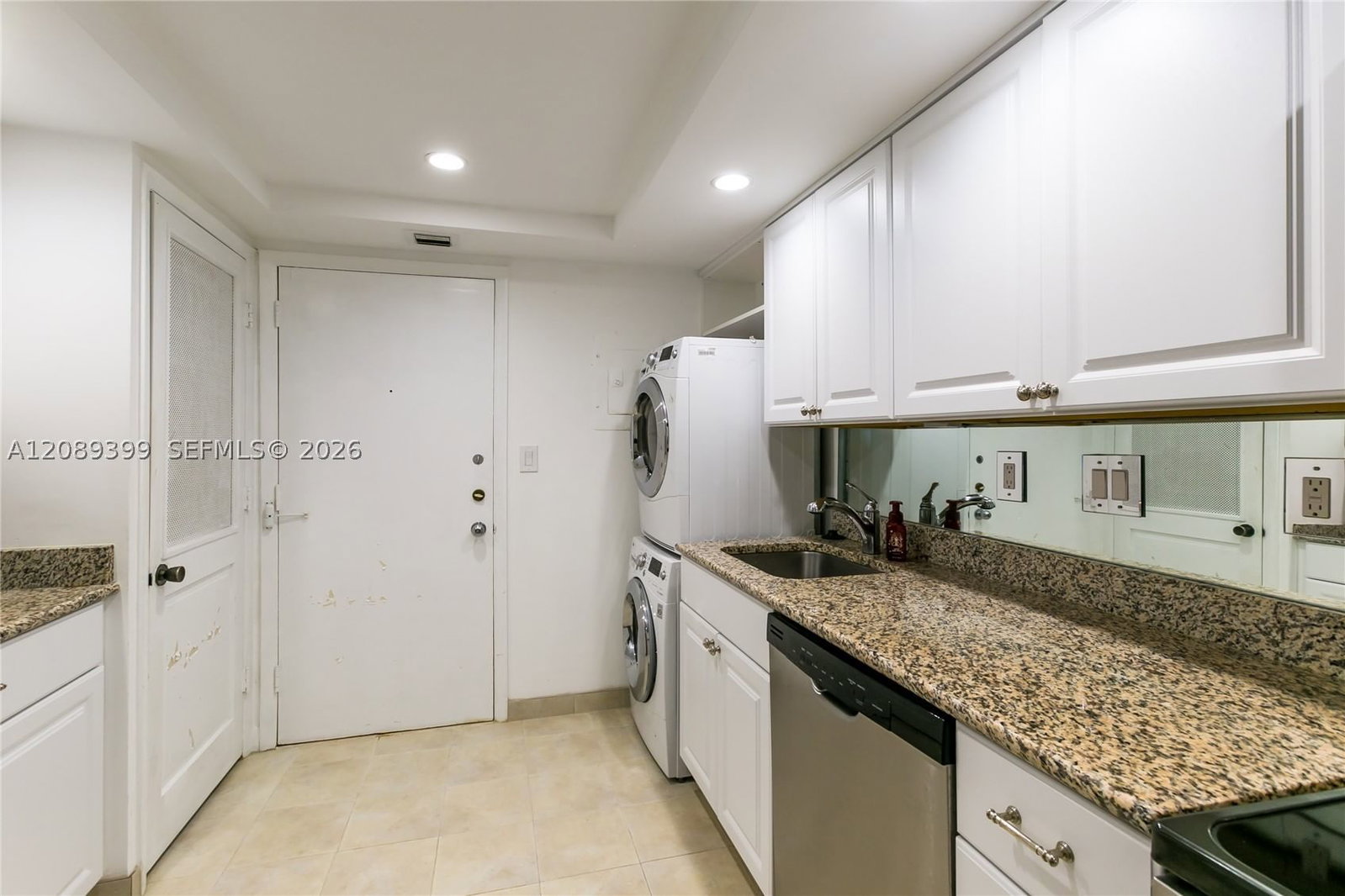 Real estate property located at 2100 Ocean Ln #904, Broward, Point Of Americas Condo, Fort Lauderdale, FL