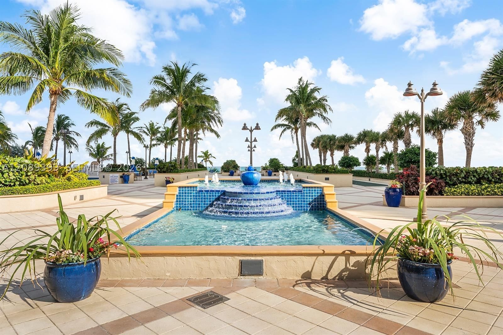 Real estate property located at 2100 Ocean Ln #904, Broward, Point Of Americas Condo, Fort Lauderdale, FL