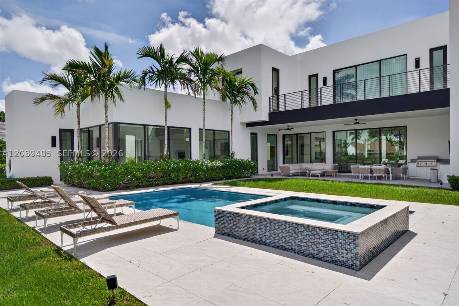 Real estate property located at 17531 Foxborough Ln, Palm Beach, St Andrews Country Club 2, Boca Raton, FL