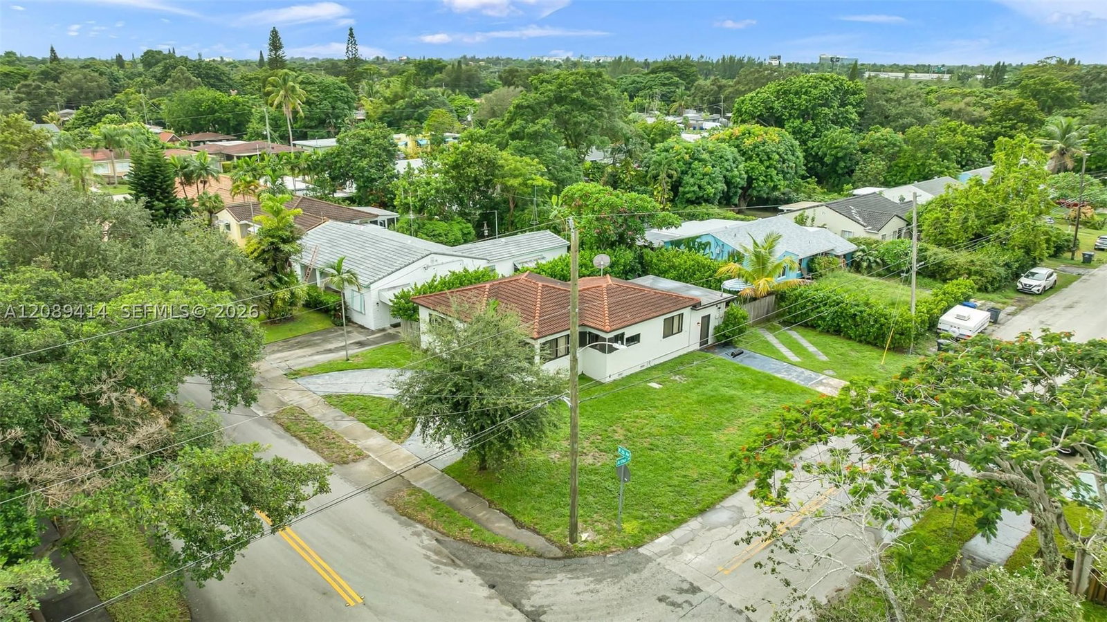 Real estate property located at 1224 26th Ave, Broward, Hollywood Terrace, Hollywood, FL