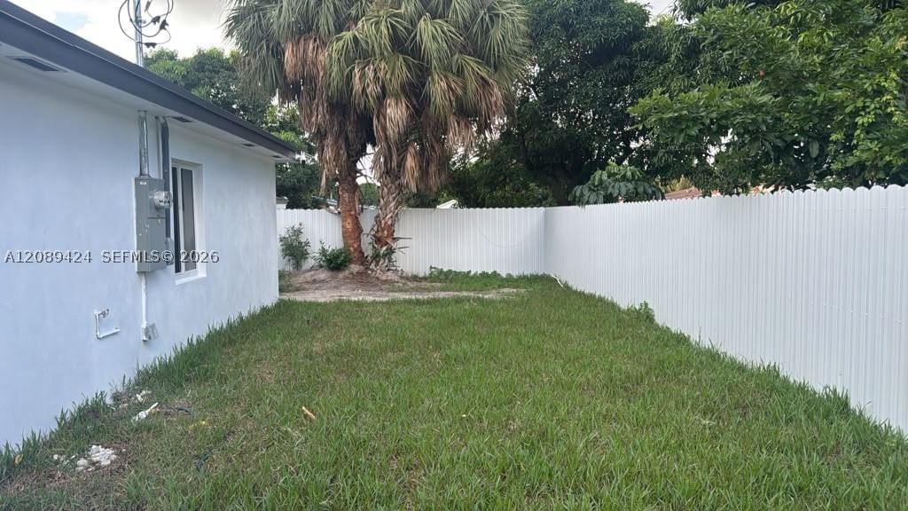 Real estate property located at 16400 17th Ct, Miami-dade, Bunche Park 1 Addn, Miami Gardens, FL