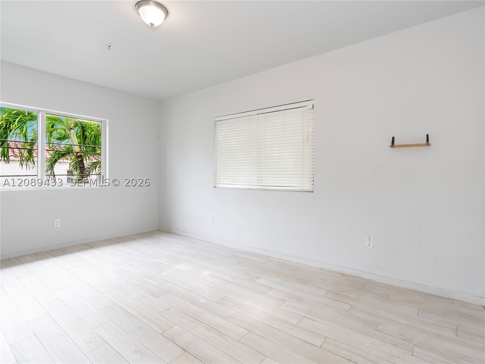 Real estate property located at 820 15th St #205, Miami-dade, Anni Venti Condo, Miami Beach, FL