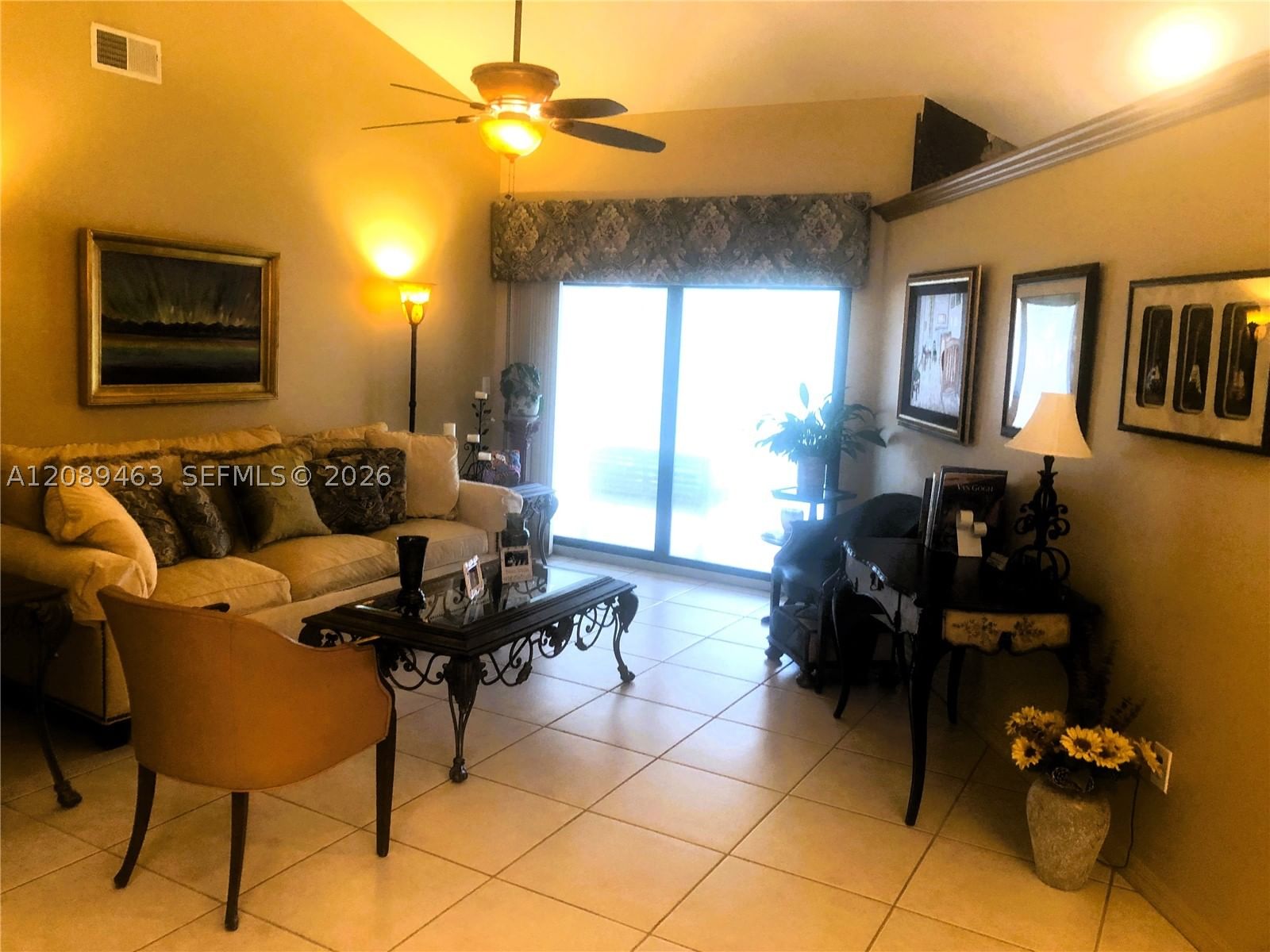 Real estate property located at 14481 Hickory Ct, Broward, Shenandoah Section Four, Davie, FL