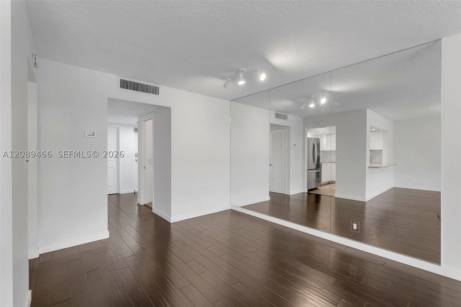 Real estate property located at 3050 48th Street #208, Broward, Windsor Condo, Fort Lauderdale, FL