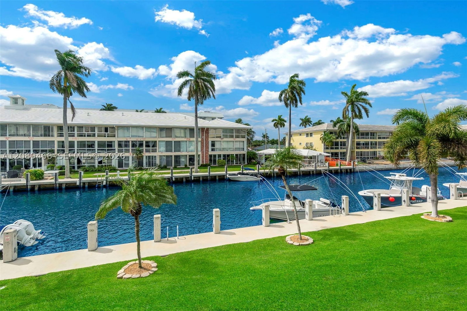 Real estate property located at 3050 48th Street #208, Broward, Windsor Condo, Fort Lauderdale, FL