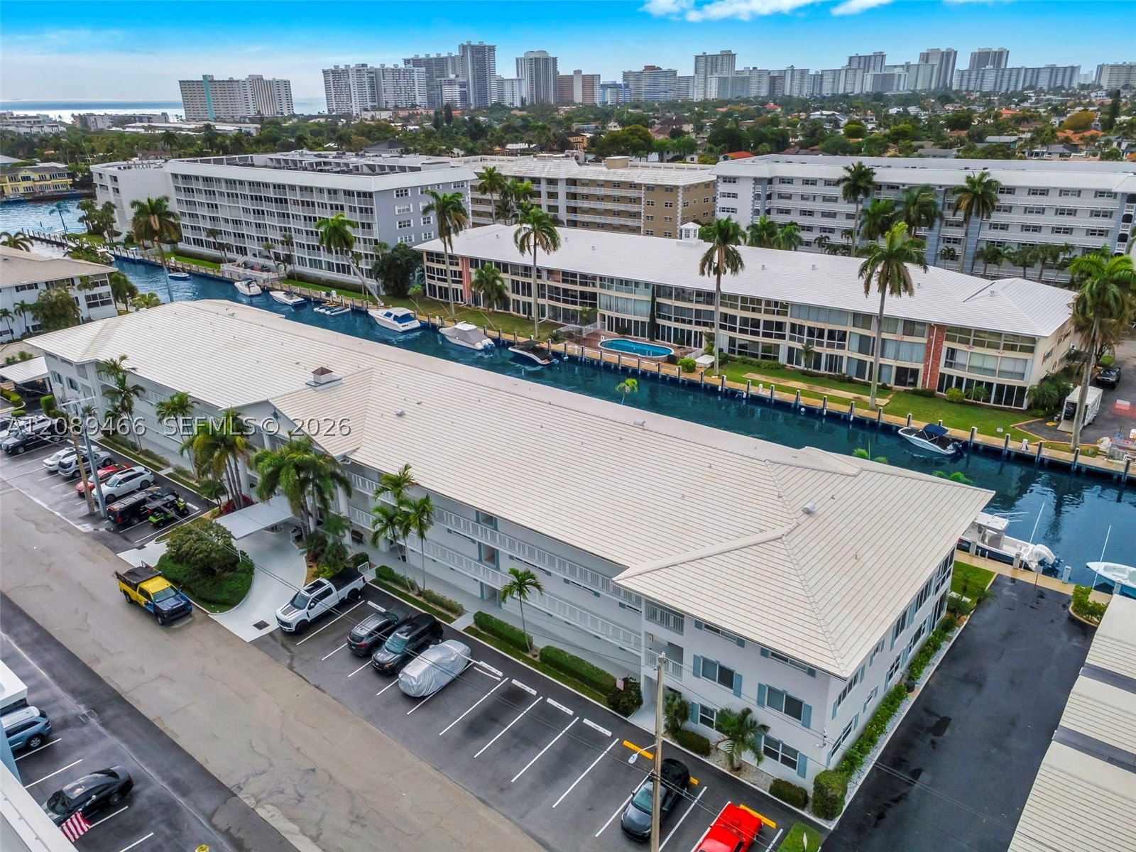 Real estate property located at 3050 48th Street #208, Broward, Windsor Condo, Fort Lauderdale, FL