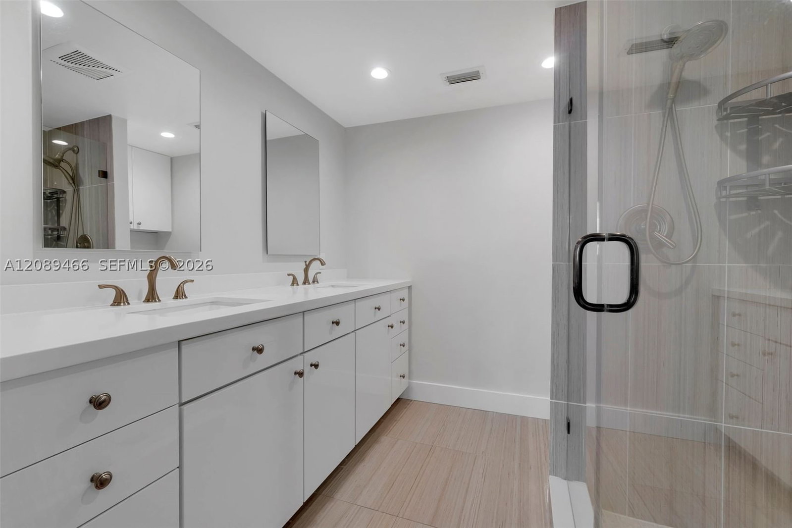 Real estate property located at 3050 48th Street #208, Broward, Windsor Condo, Fort Lauderdale, FL