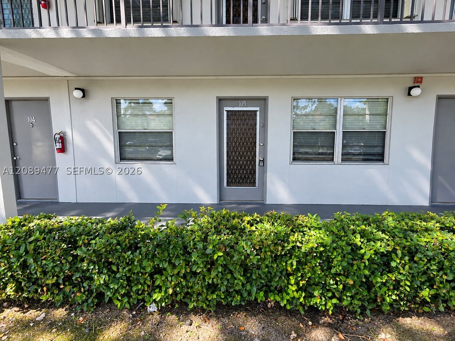 Real estate property located at 300 134th Way #105E, Broward, New Hampton At Century Vi, Pembroke Pines, FL