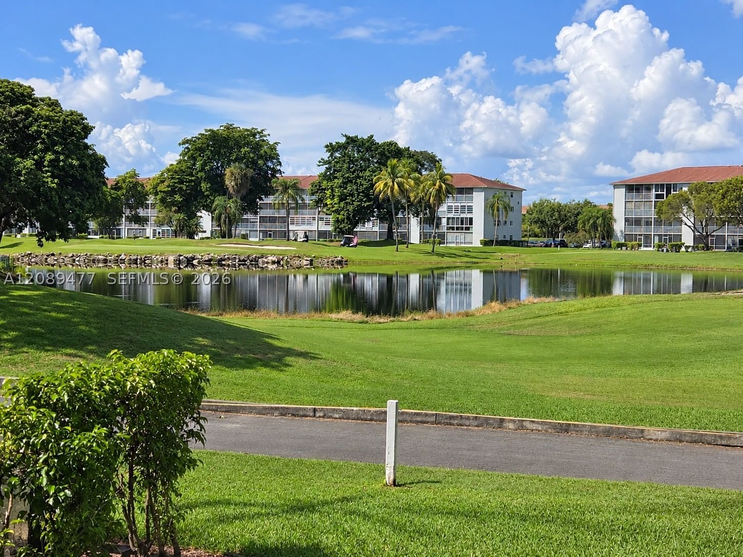 Real estate property located at 300 134th Way #105E, Broward, New Hampton At Century Vi, Pembroke Pines, FL