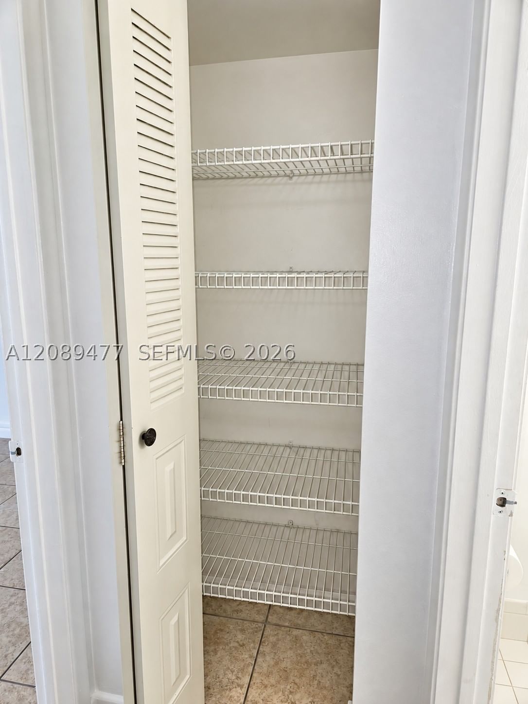 Real estate property located at 300 134th Way #105E, Broward, New Hampton At Century Vi, Pembroke Pines, FL