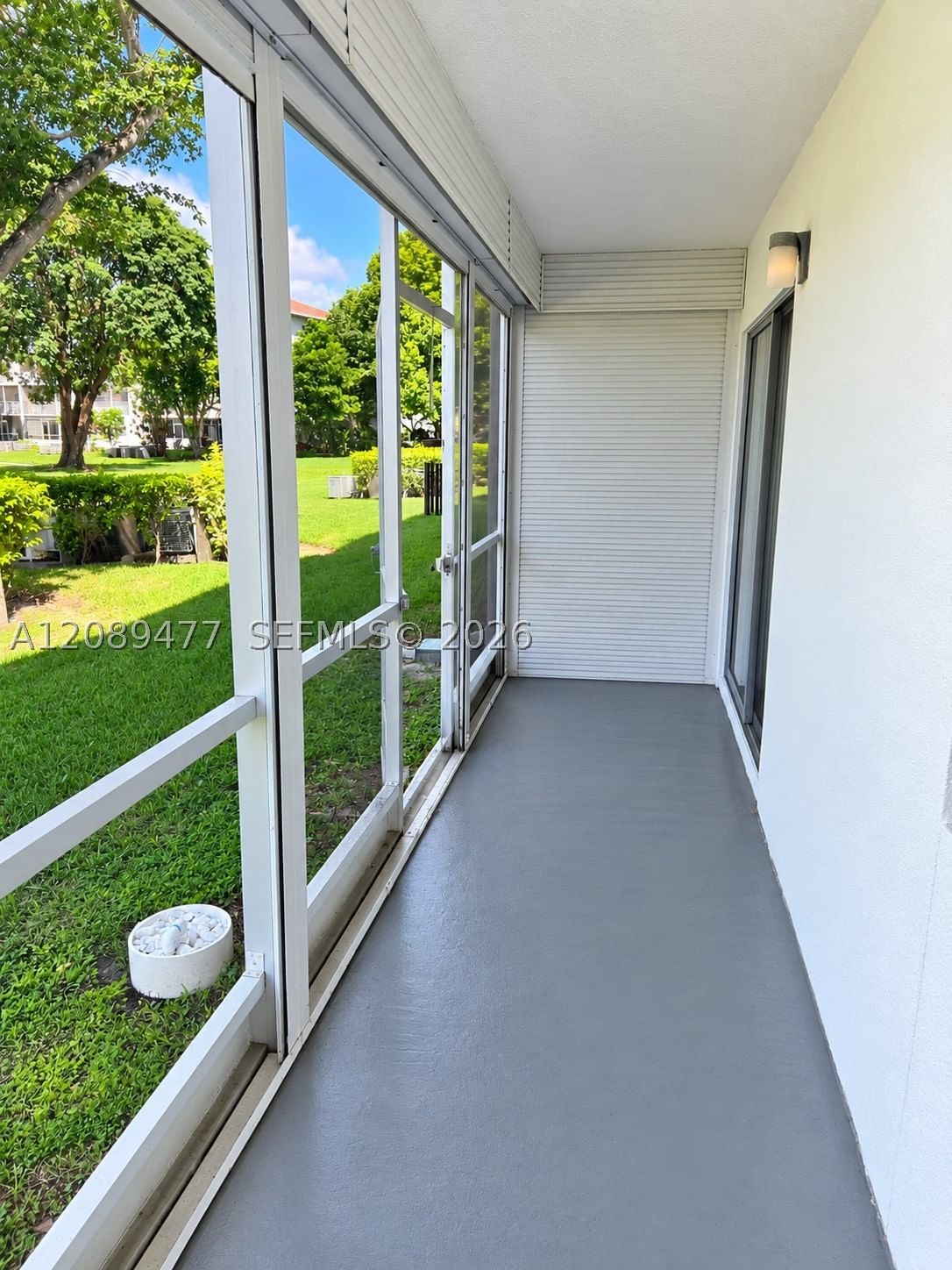 Real estate property located at 300 134th Way #105E, Broward, New Hampton At Century Vi, Pembroke Pines, FL