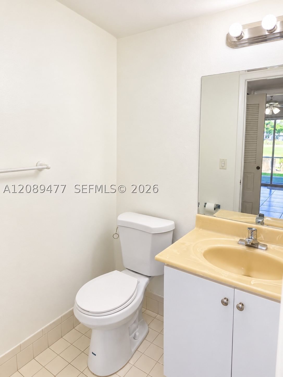 Real estate property located at 300 134th Way #105E, Broward, New Hampton At Century Vi, Pembroke Pines, FL