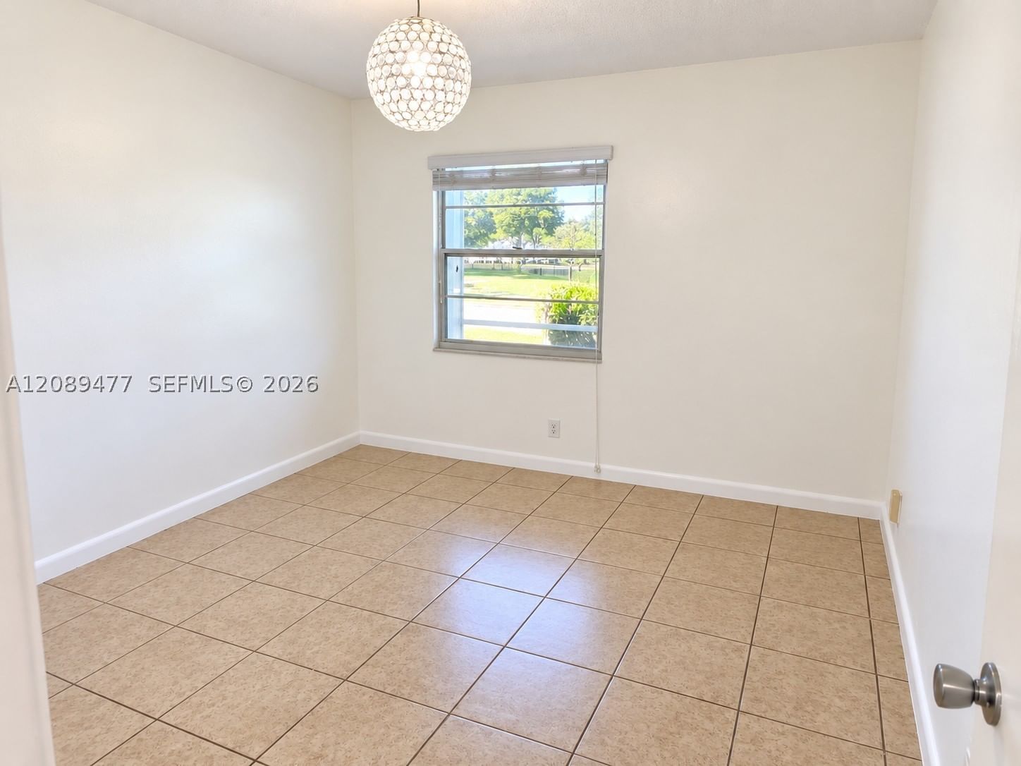 Real estate property located at 300 134th Way #105E, Broward, New Hampton At Century Vi, Pembroke Pines, FL