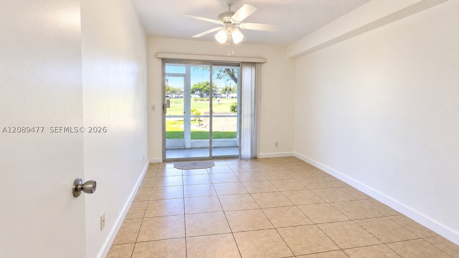 Real estate property located at 300 134th Way #105E, Broward, New Hampton At Century Vi, Pembroke Pines, FL