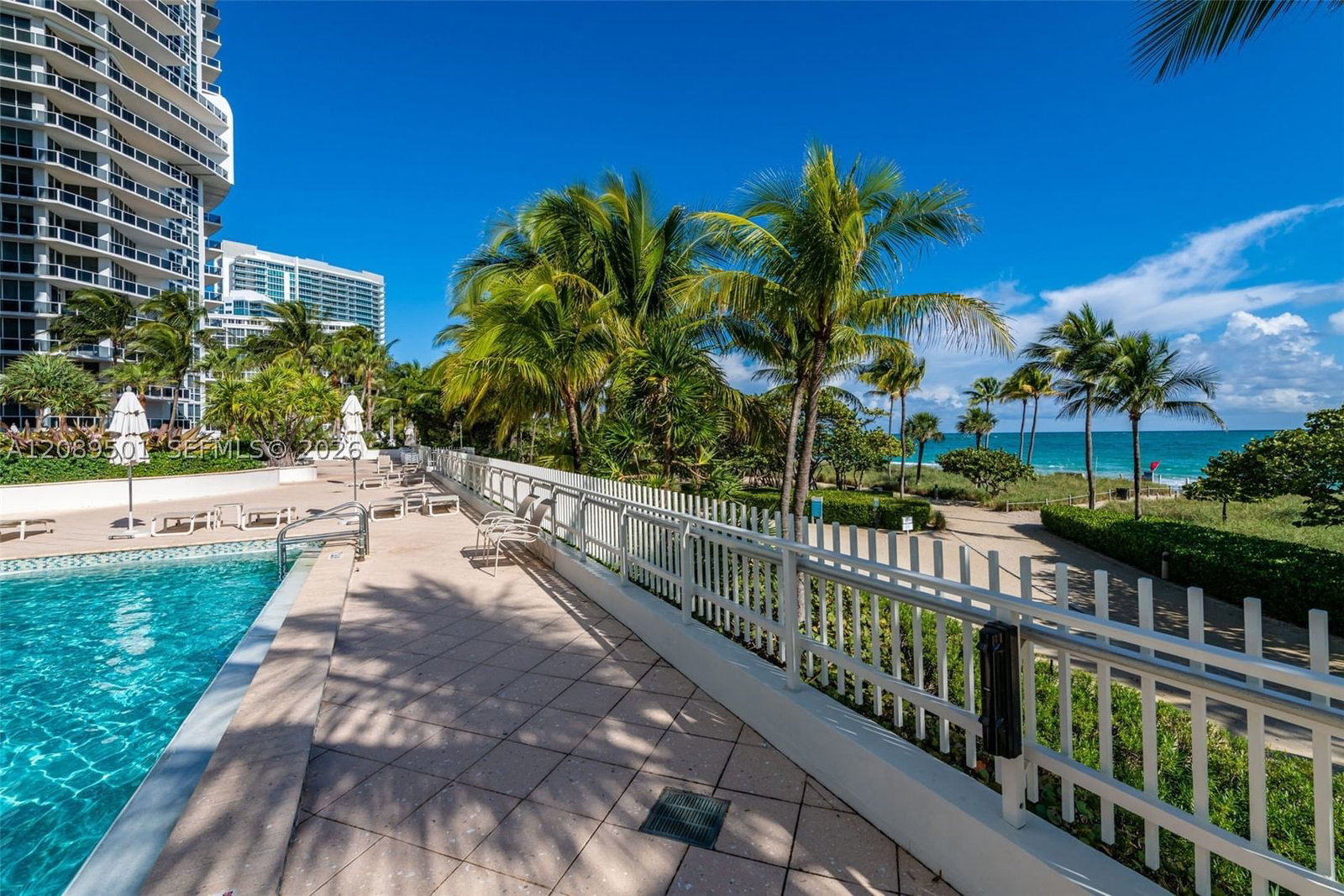 Real estate property located at 10205 Collins Ave #1704, Miami-dade, Kenilworth Condo, Bal Harbour, FL