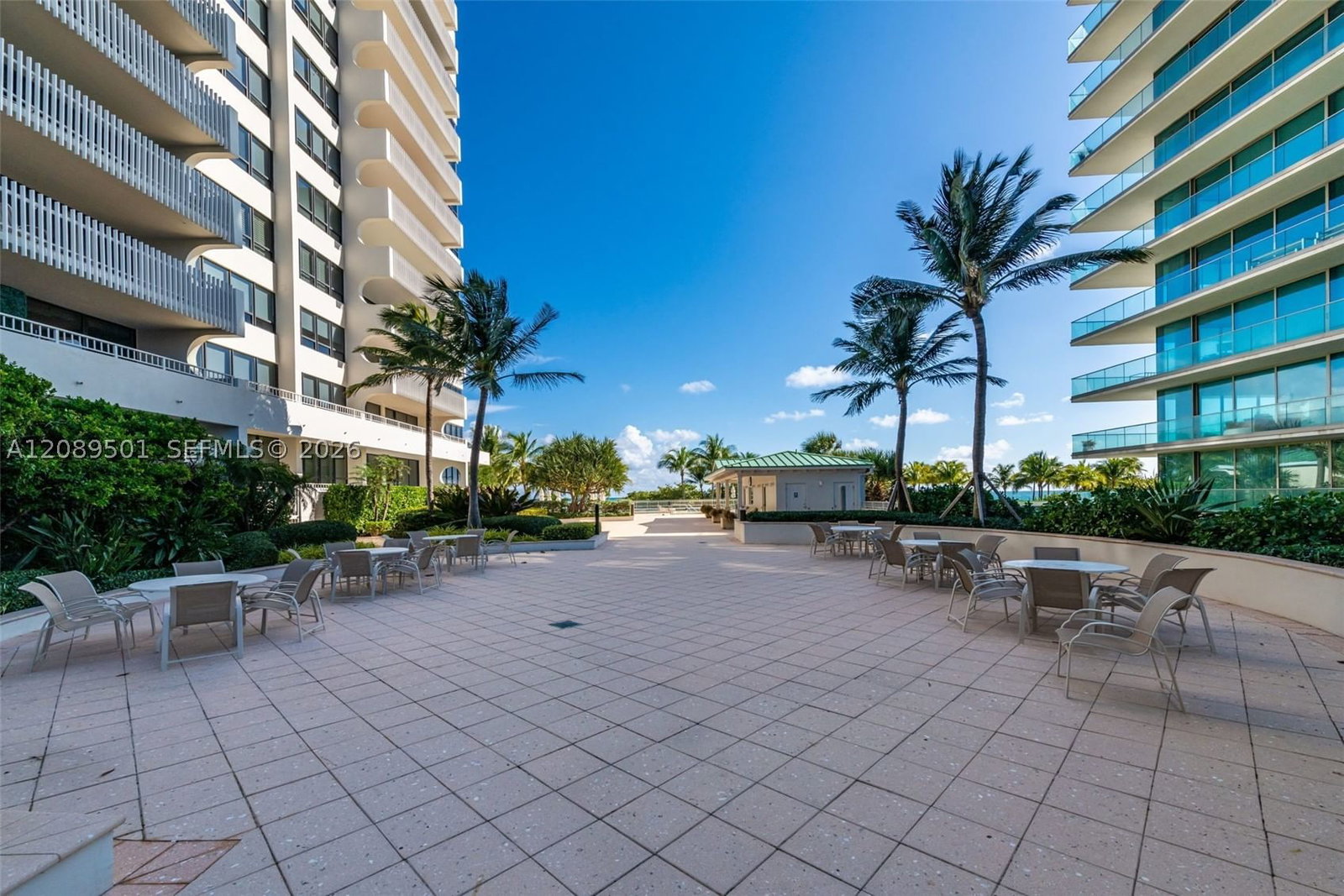 Real estate property located at 10205 Collins Ave #1704, Miami-dade, Kenilworth Condo, Bal Harbour, FL