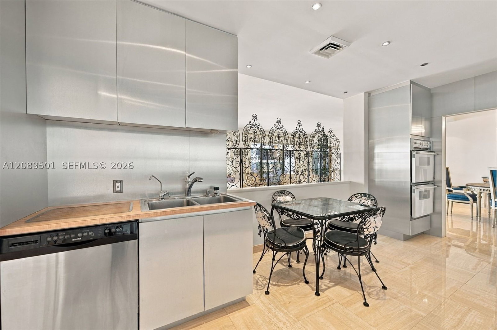 Real estate property located at 10205 Collins Ave #1704, Miami-dade, Kenilworth Condo, Bal Harbour, FL