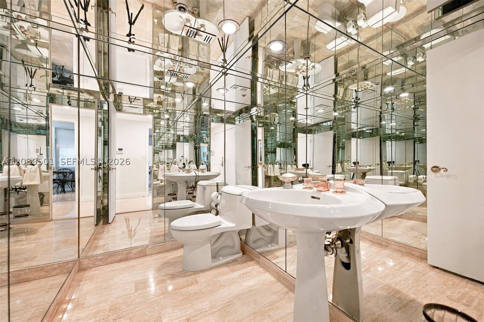 Real estate property located at 10205 Collins Ave #1704, Miami-dade, Kenilworth Condo, Bal Harbour, FL