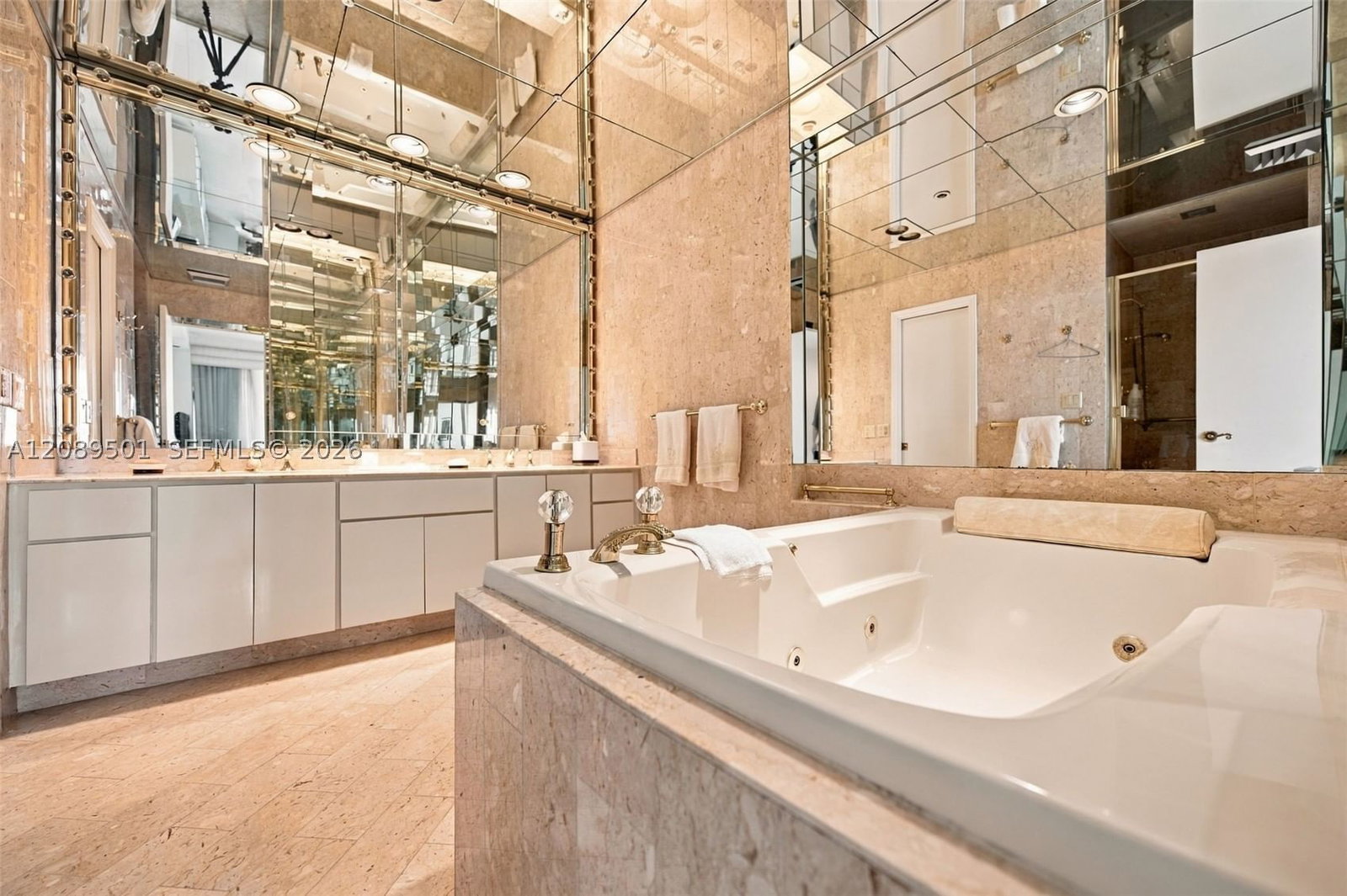 Real estate property located at 10205 Collins Ave #1704, Miami-dade, Kenilworth Condo, Bal Harbour, FL