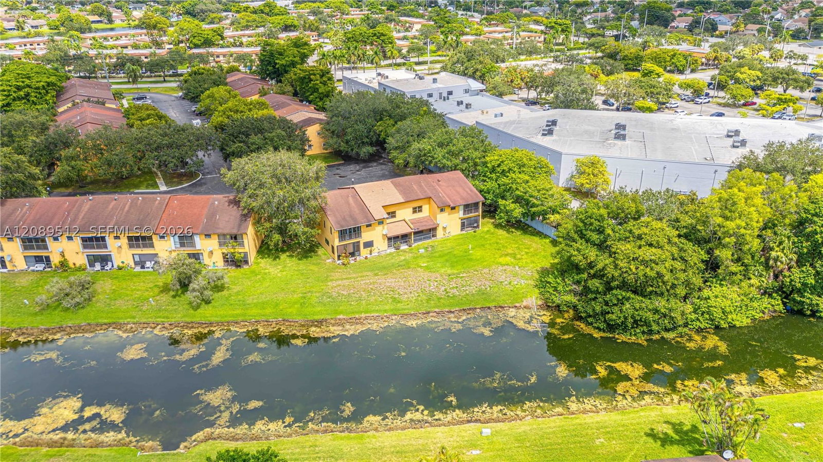 Real estate property located at 9014 45th Ct, Broward, Springtree Lakes, Sunrise, FL