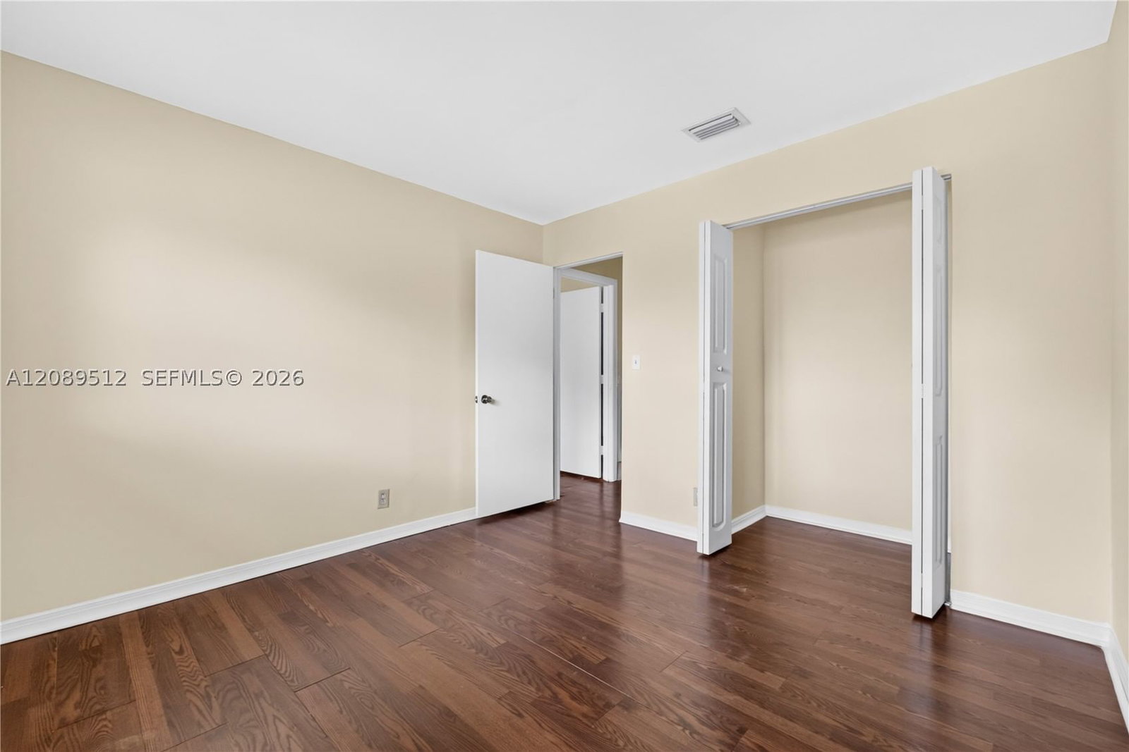 Real estate property located at 9014 45th Ct, Broward, Springtree Lakes, Sunrise, FL