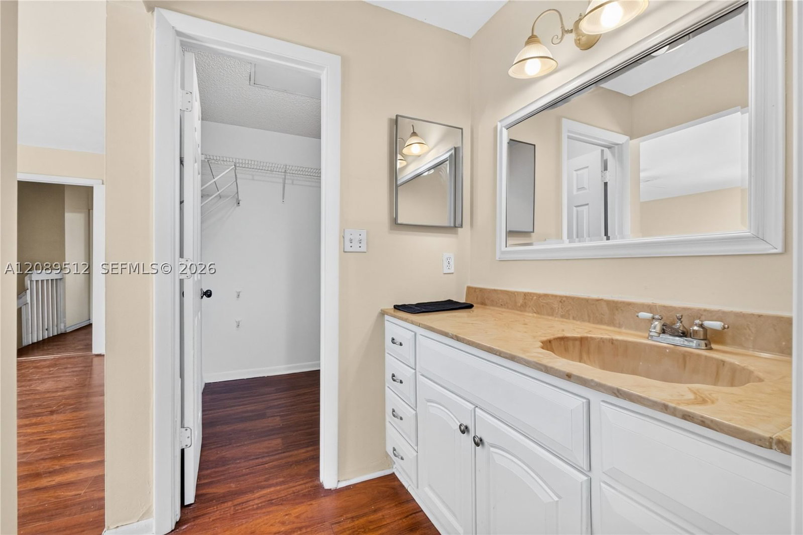 Real estate property located at 9014 45th Ct, Broward, Springtree Lakes, Sunrise, FL