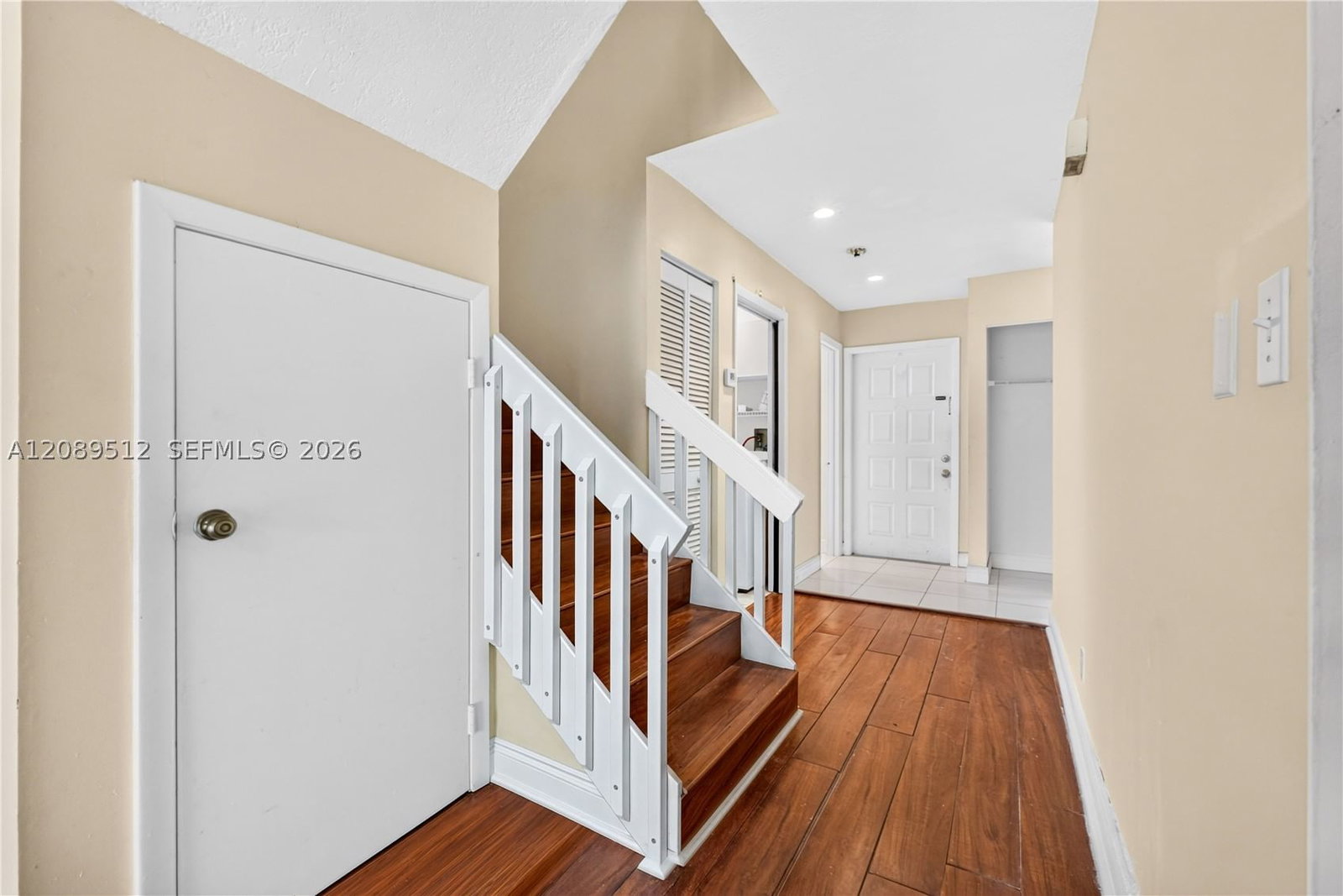 Real estate property located at 9014 45th Ct, Broward, Springtree Lakes, Sunrise, FL