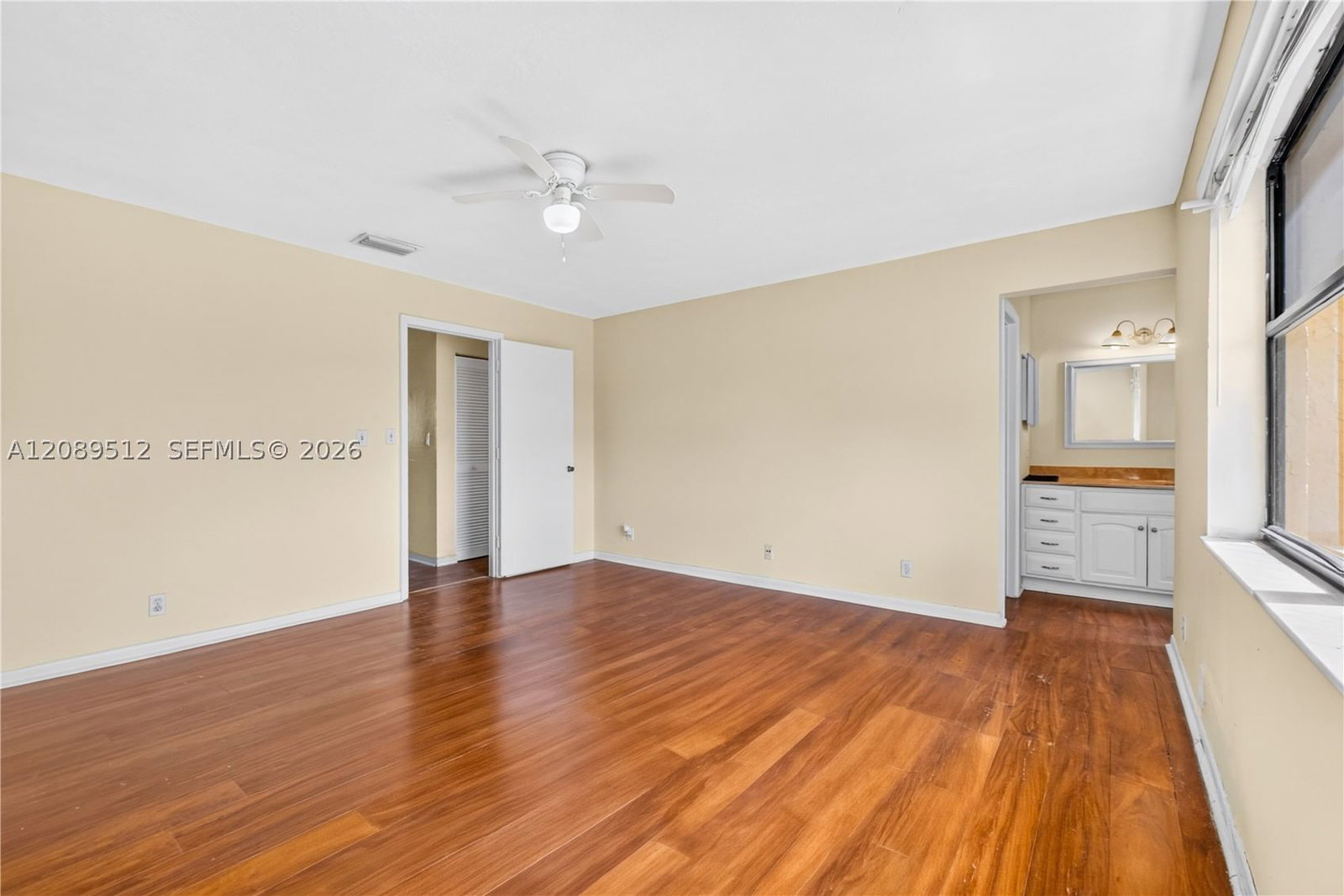 Real estate property located at 9014 45th Ct, Broward, Springtree Lakes, Sunrise, FL