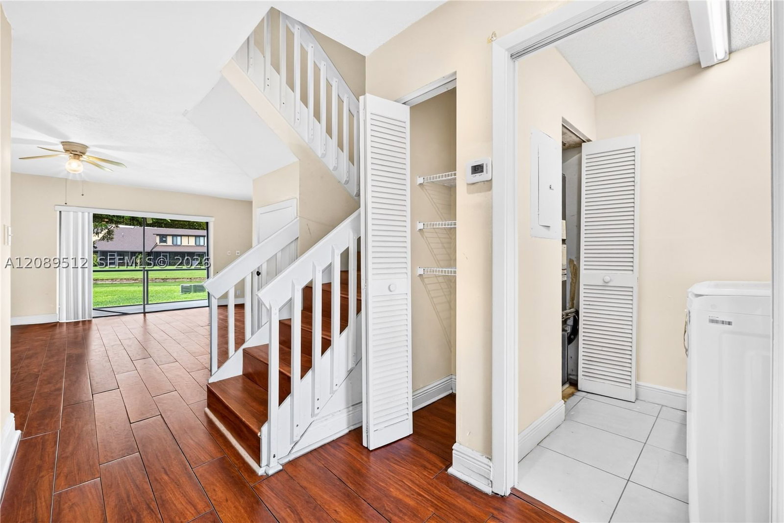 Real estate property located at 9014 45th Ct, Broward, Springtree Lakes, Sunrise, FL