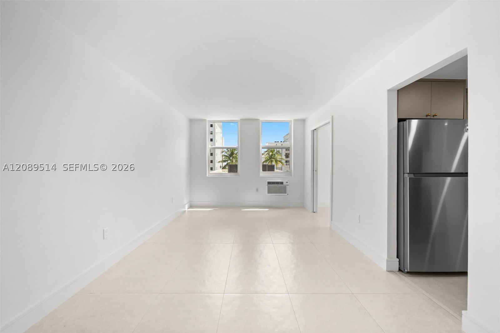Real estate property located at 335 Collins Ave #407, Miami-dade, Collins View Condo, Miami Beach, FL