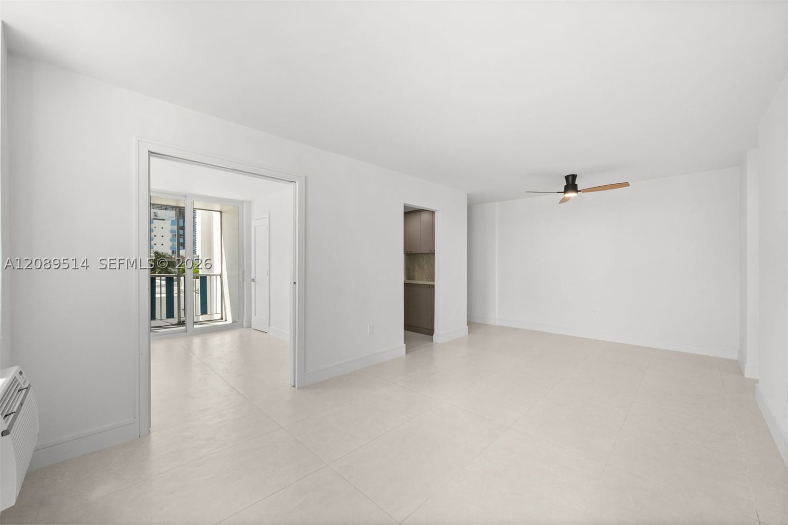Real estate property located at 335 Collins Ave #407, Miami-dade, Collins View Condo, Miami Beach, FL