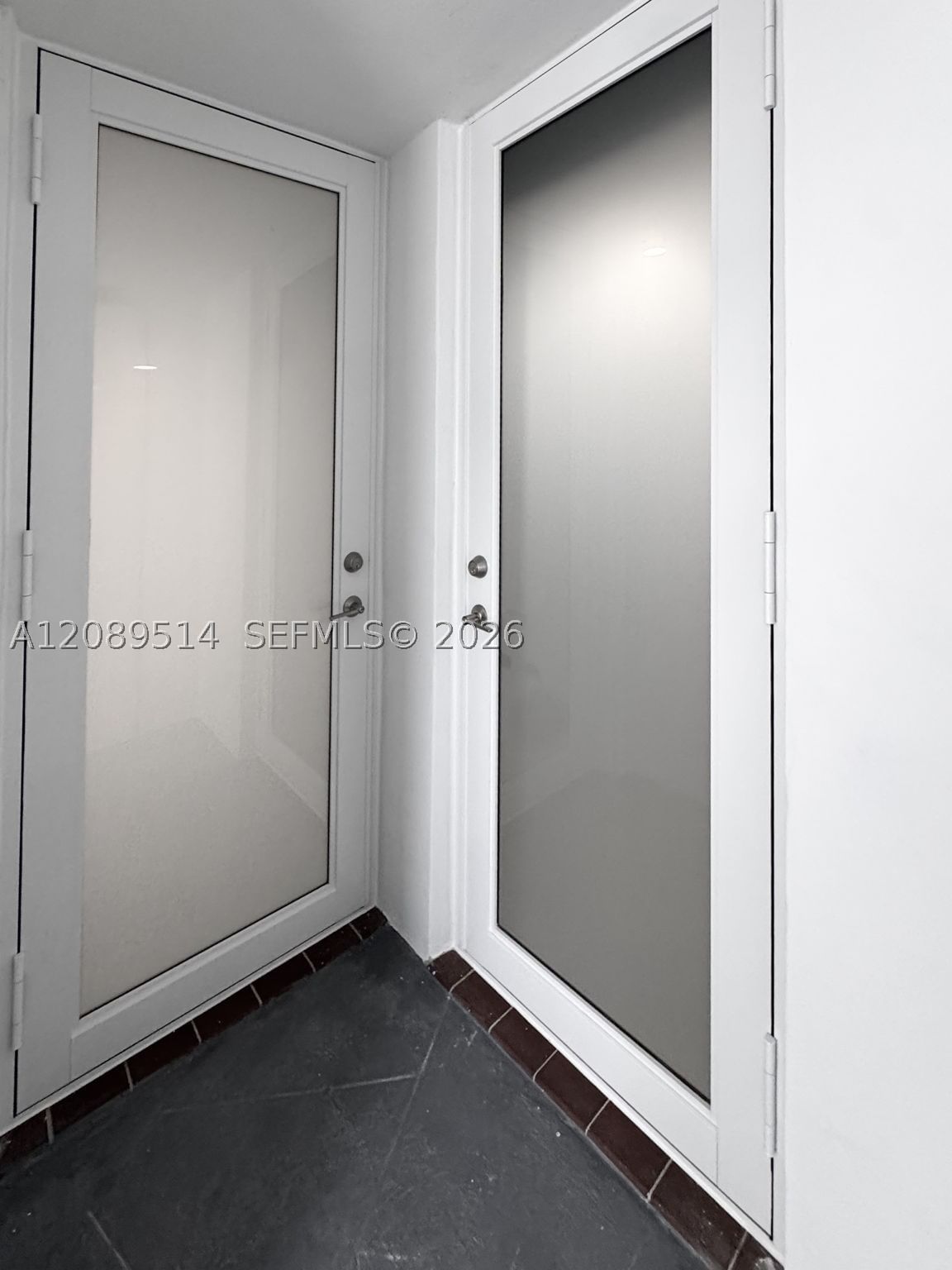 Real estate property located at 335 Collins Ave #407, Miami-dade, Collins View Condo, Miami Beach, FL