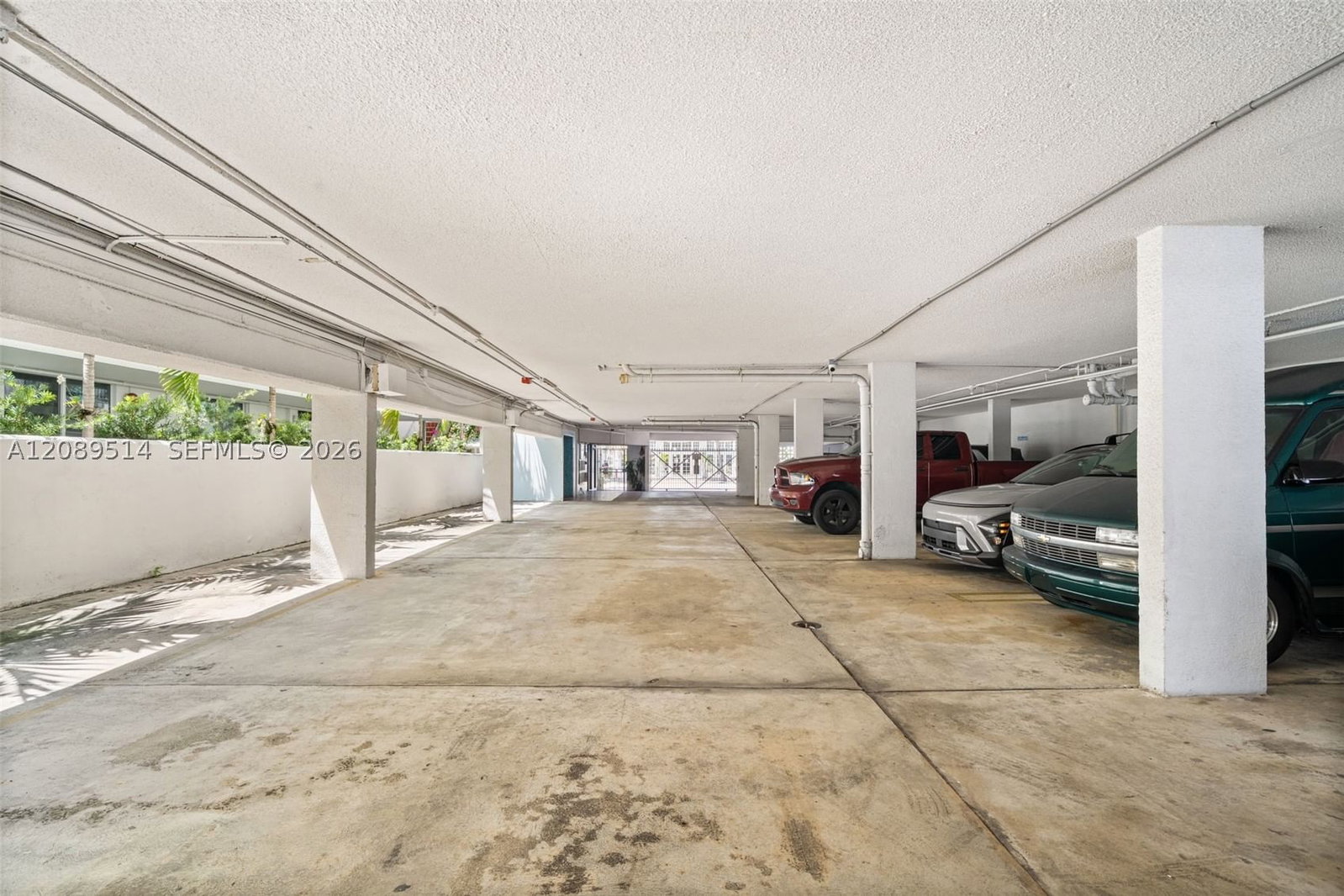 Real estate property located at 335 Collins Ave #407, Miami-dade, Collins View Condo, Miami Beach, FL
