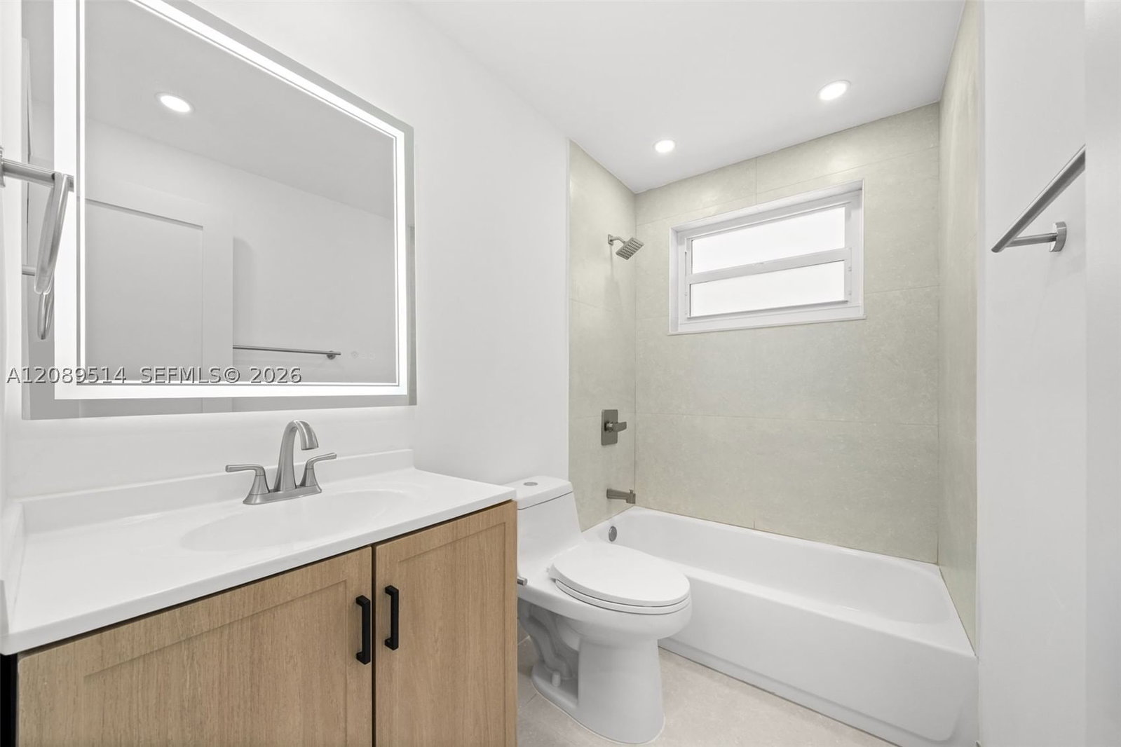 Real estate property located at 335 Collins Ave #407, Miami-dade, Collins View Condo, Miami Beach, FL