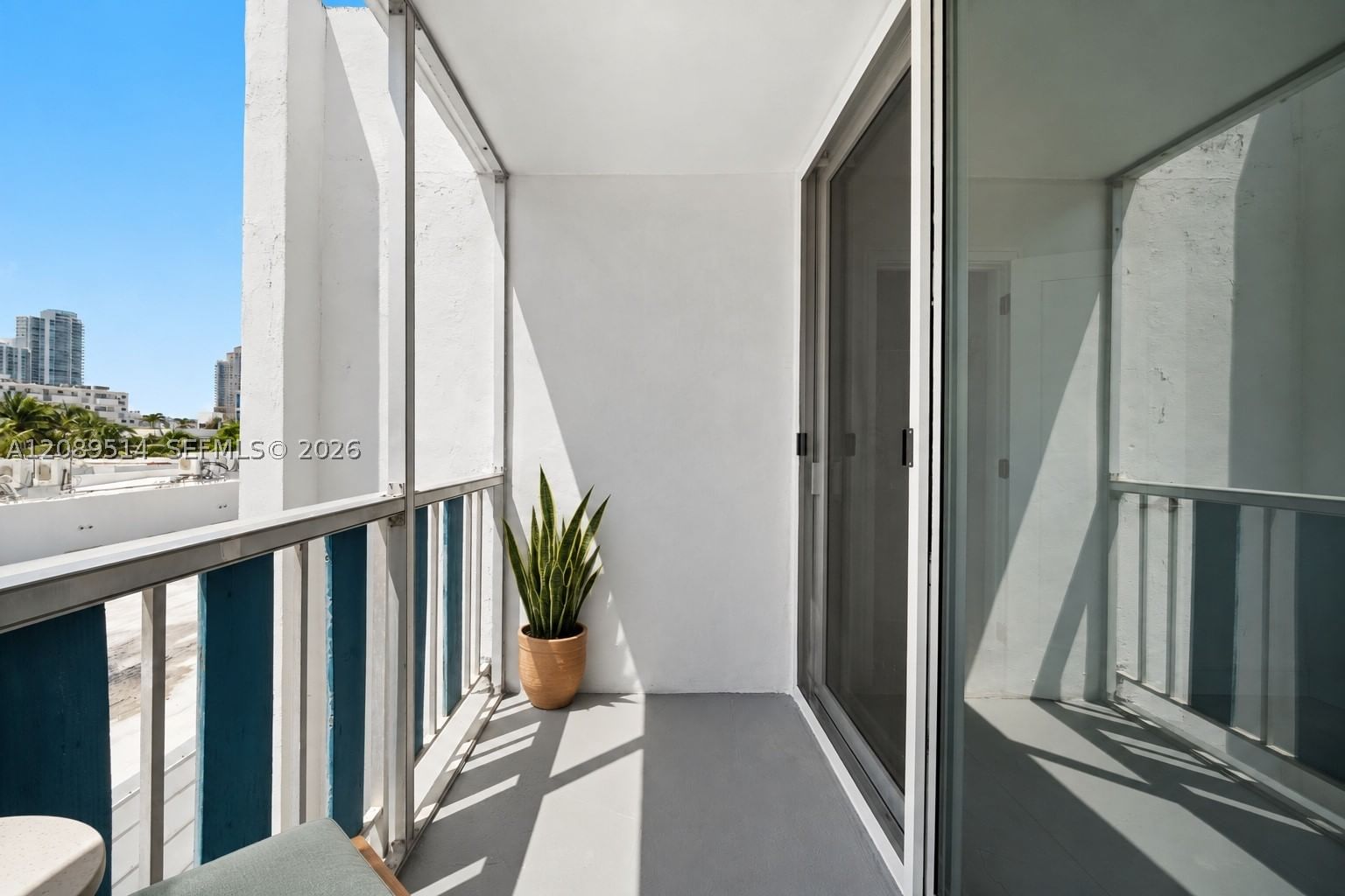 Real estate property located at 335 Collins Ave #407, Miami-dade, Collins View Condo, Miami Beach, FL
