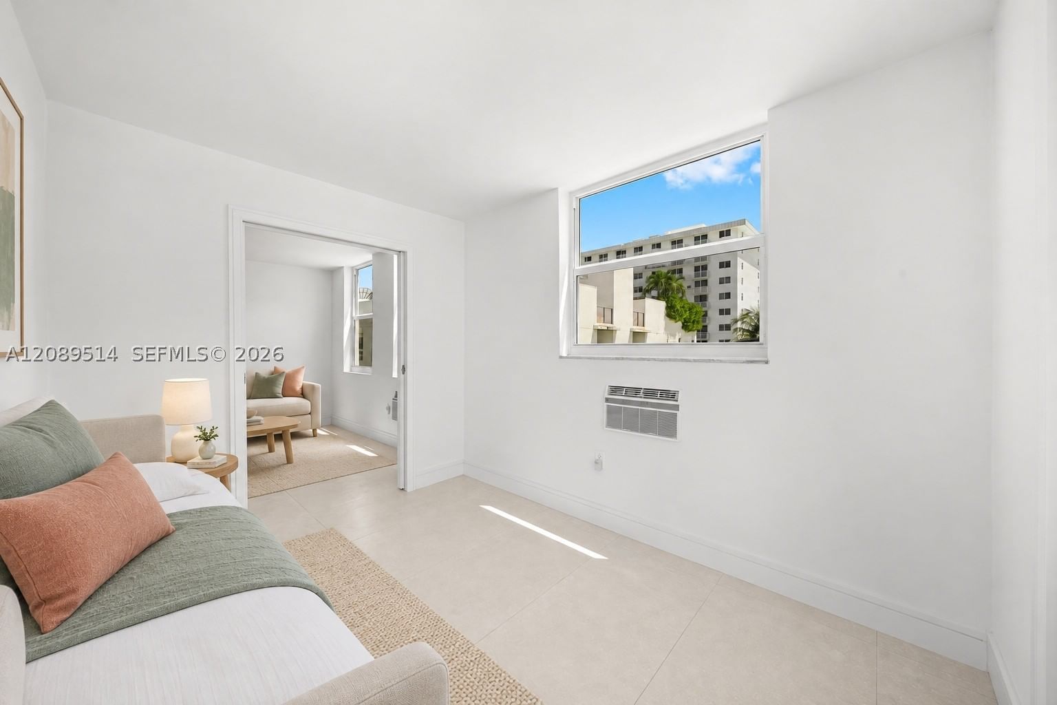 Real estate property located at 335 Collins Ave #407, Miami-dade, Collins View Condo, Miami Beach, FL