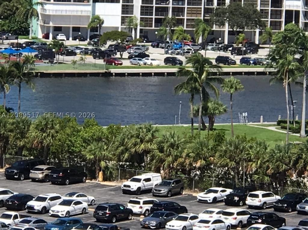 Real estate property located at 3901 Ocean Dr #10W, Broward, Tides On Hollywood Beach, Hollywood, FL