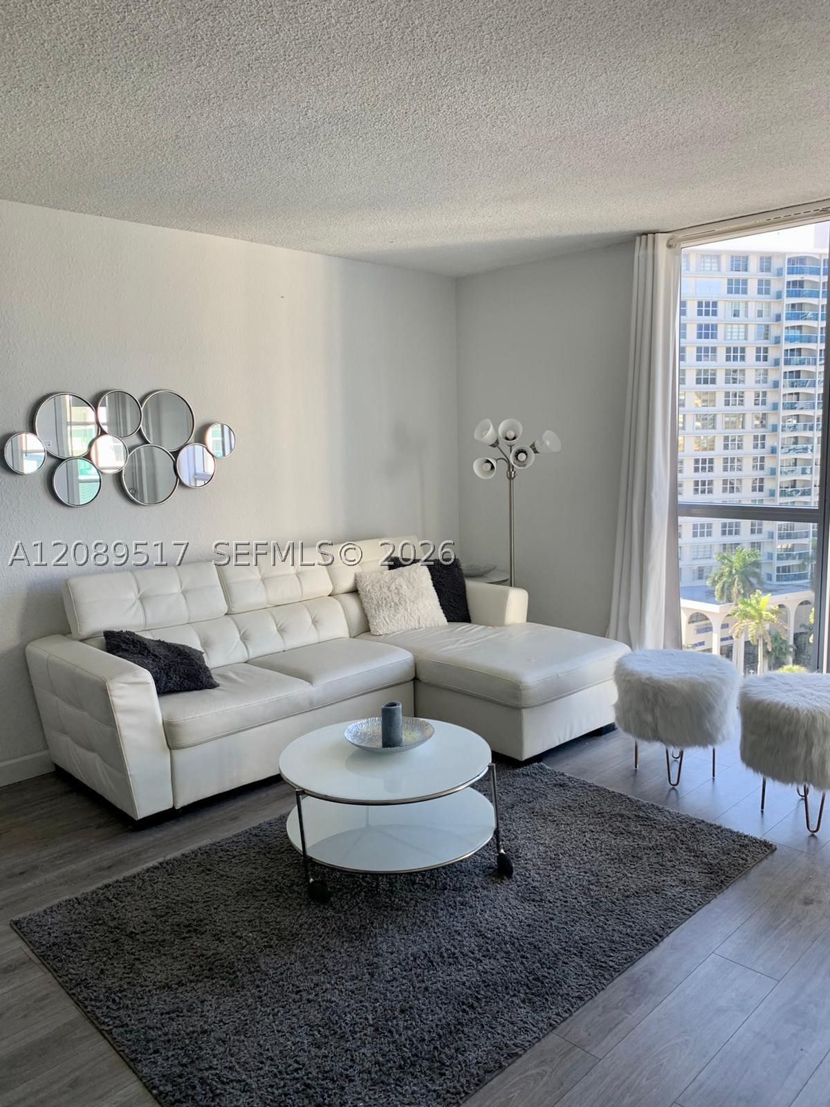 Real estate property located at 3901 Ocean Dr #10W, Broward, Tides On Hollywood Beach, Hollywood, FL
