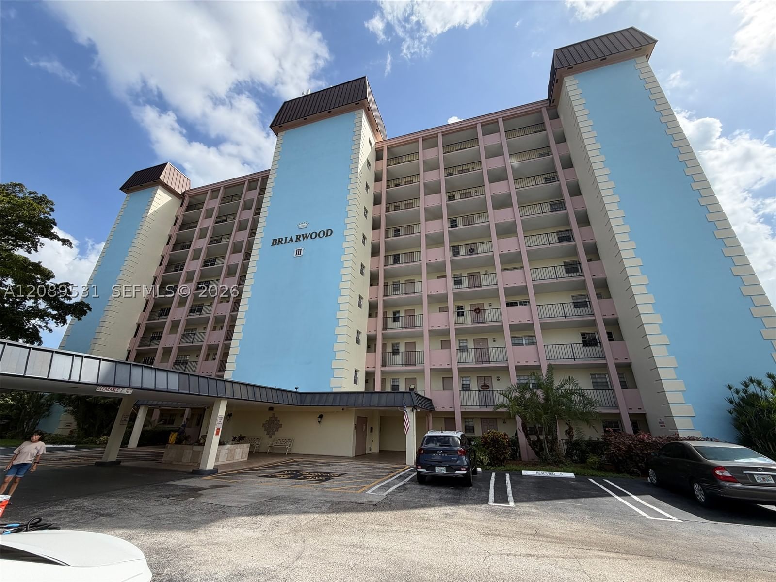 Real estate property located at 3575 Broken Woods Dr #404, Broward, Briarwood Club Condo 3, Coral Springs, FL
