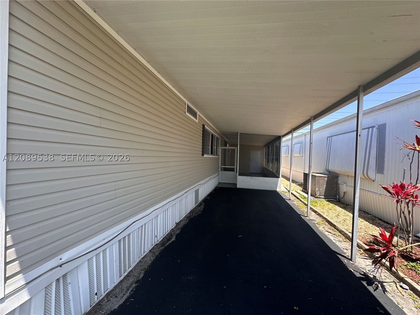 Real estate property located at 2957 54th St, Broward, Ravenswood Estates & Mari, Dania Beach, FL