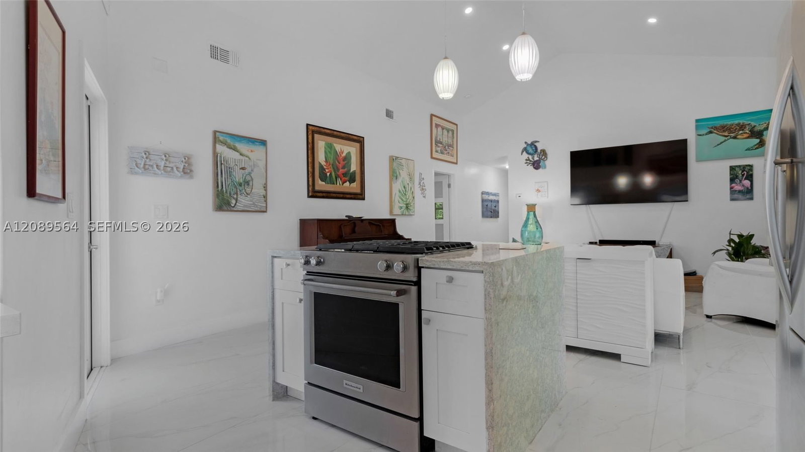 Real estate property located at 213 Florida Ave, Miami-dade, Mac Farlane Homestead, Coral Gables, FL