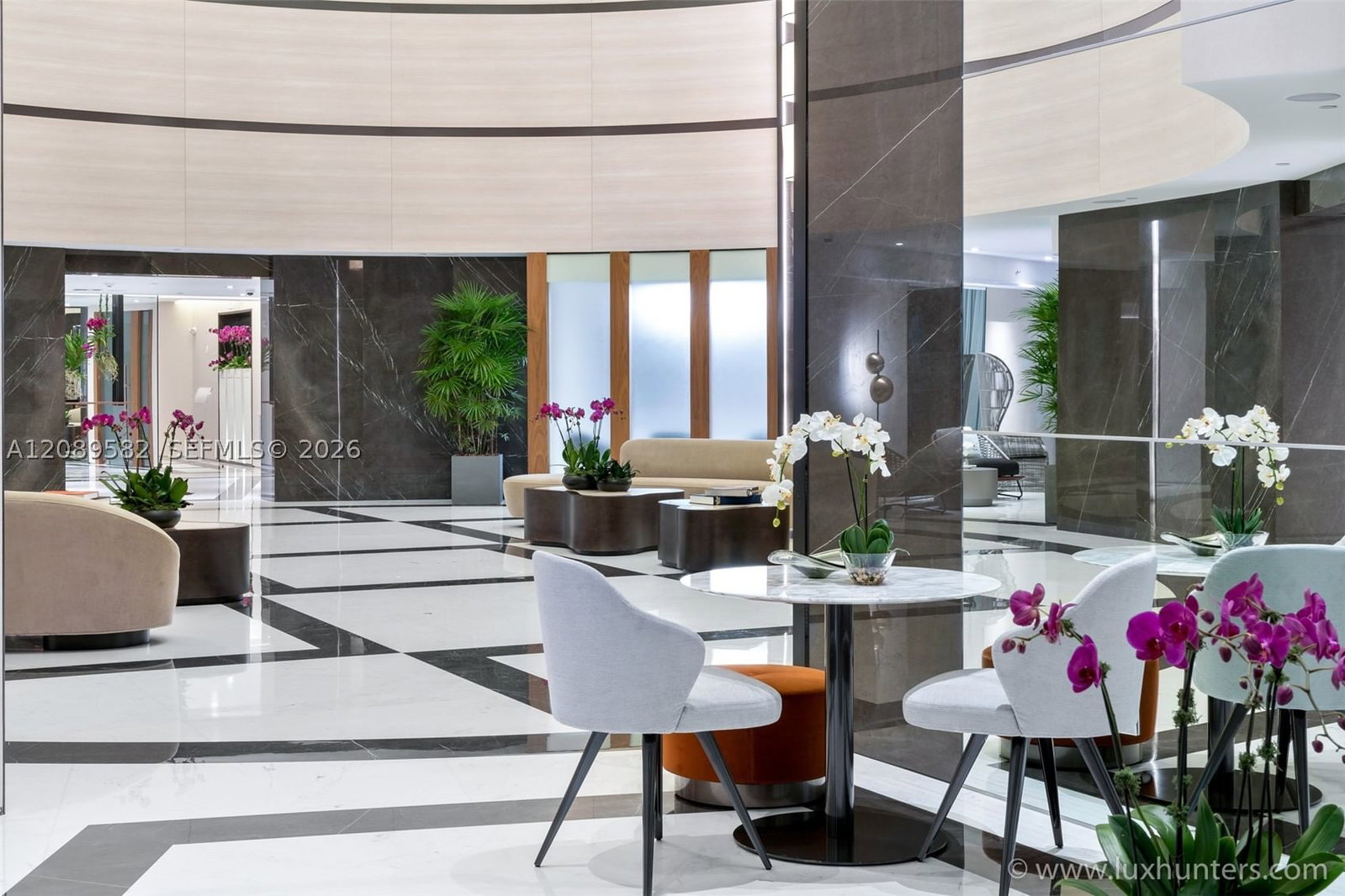 Real estate property located at 300 Pointe Dr #809, Miami-dade, Portofino Tower Condo, Miami Beach, FL