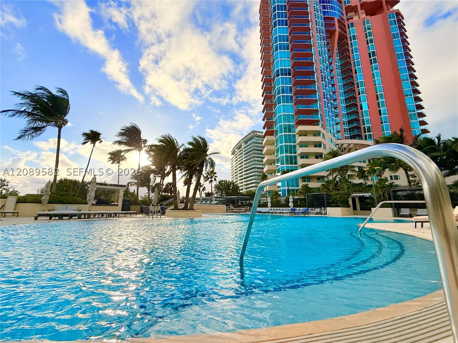 Real estate property located at 300 Pointe Dr #809, Miami-dade, Portofino Tower Condo, Miami Beach, FL