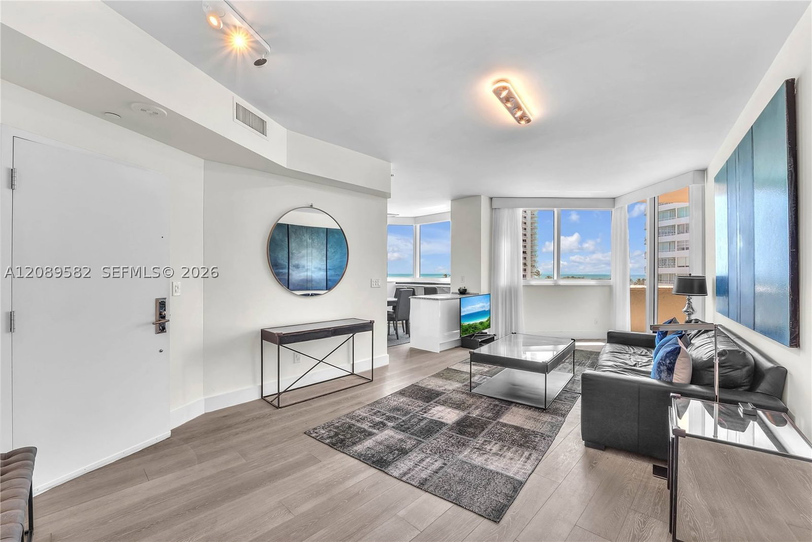 Real estate property located at 300 Pointe Dr #809, Miami-dade, Portofino Tower Condo, Miami Beach, FL