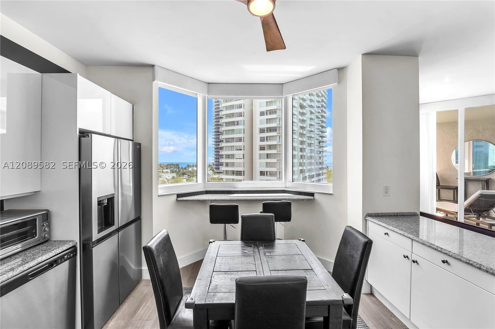 Real estate property located at 300 Pointe Dr #809, Miami-dade, Portofino Tower Condo, Miami Beach, FL