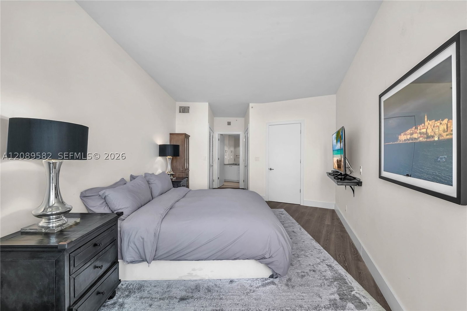 Real estate property located at 300 Pointe Dr #809, Miami-dade, Portofino Tower Condo, Miami Beach, FL