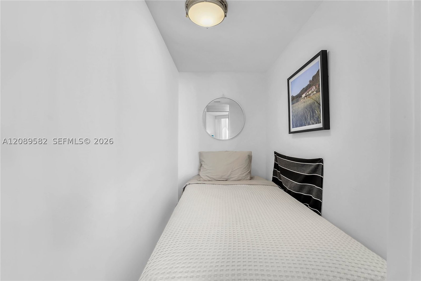 Real estate property located at 300 Pointe Dr #809, Miami-dade, Portofino Tower Condo, Miami Beach, FL